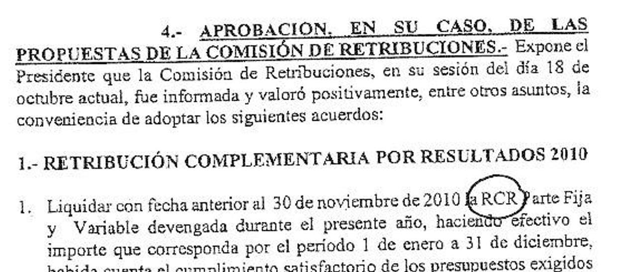 Correos a Pedro González con datos de los contratos.