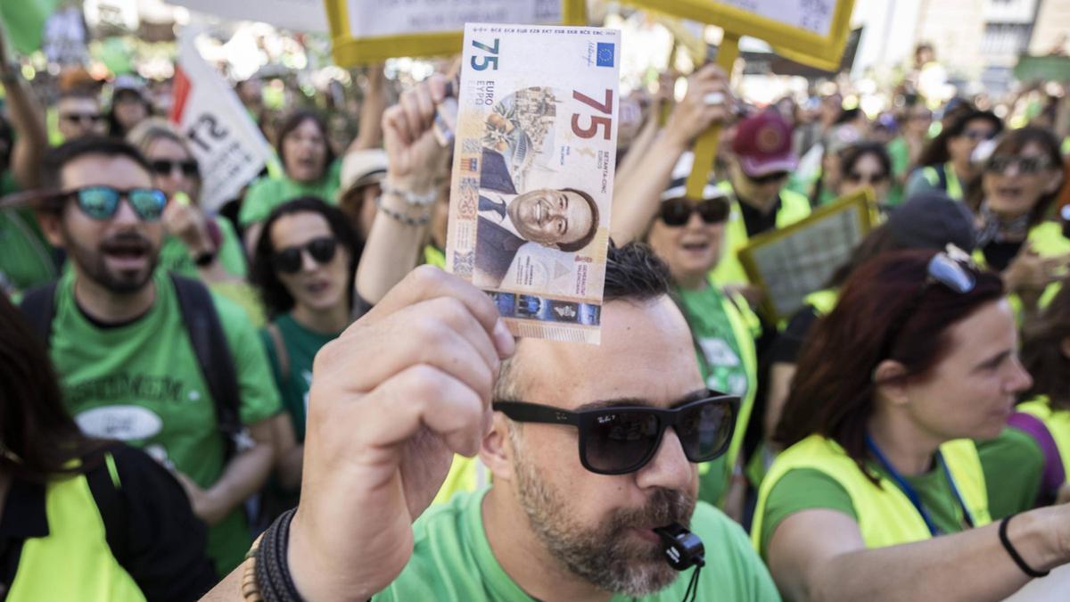 Imagen de archivo de una de las manifestaciones de Educación en el marco de la huelga