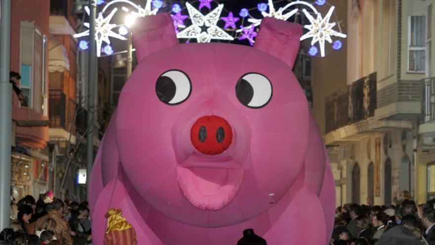 La atracción que provocó gran polémica durante la última cabalgata de Reyes cuando salió del desfile por un vomitorio lleno de público.