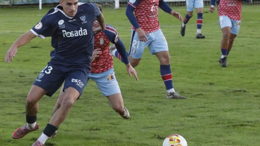 Íñigo Villaldea en un partido del Marino en Miramar. |