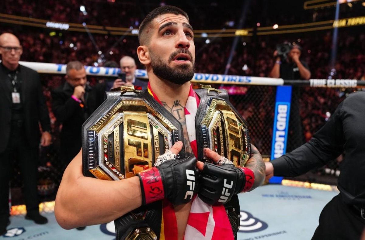 Ilia Topuria noquea a Oliveira y logra su segundo cinturón de la UFC
