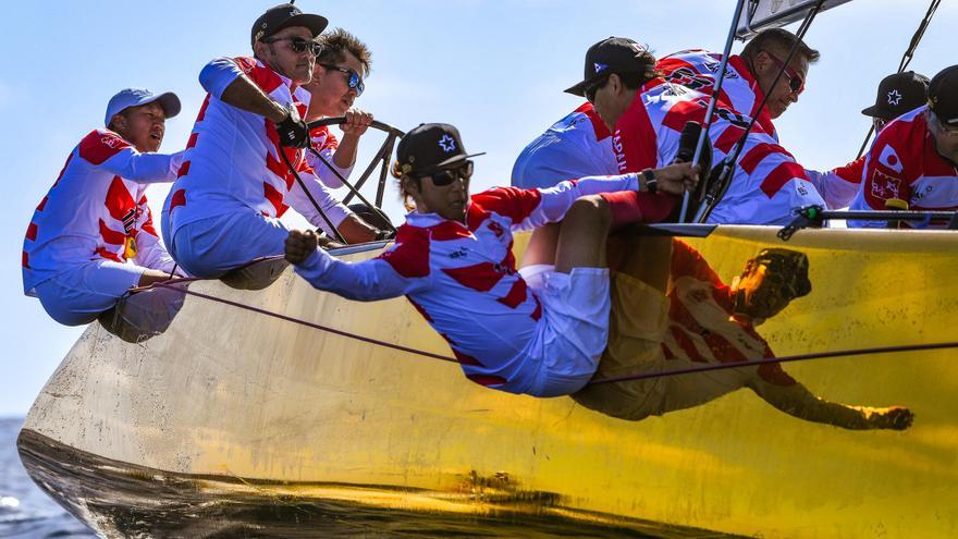 Ayer con un pie en la puerta, hoy líder provisional: así es la Gran Canaria SSL Gold Cup