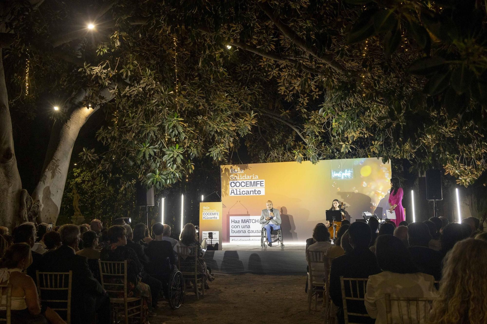 I Gala Solidaria de COCEMFE en Alicante