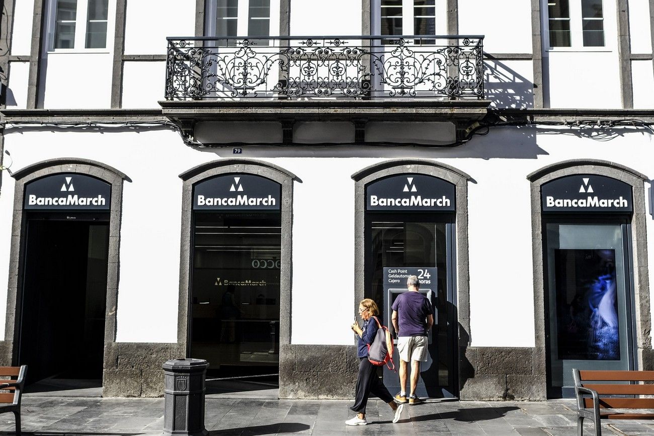 Banca March se lanza a la conquista de los clientes extranjeros en Canarias