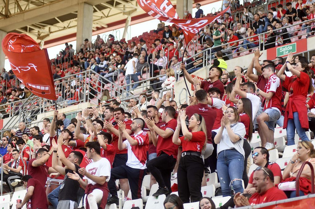 La victoria del Real Murcia frente al Águilas, en imágenes