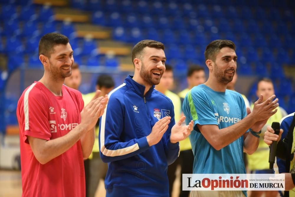 Encuentro de escolares con los jugadores del Plást