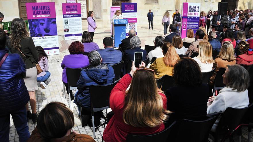 El acto institucional del 8M en Elche dignifica el papel de la mujer