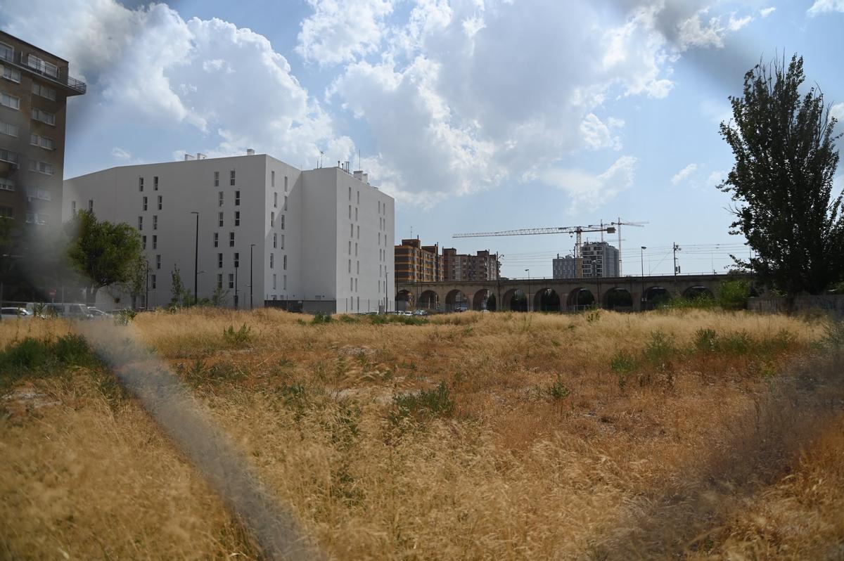 Parcelas avenida Cataluña Zaragoza