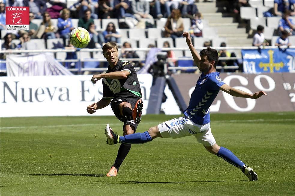 El Oviedo-Córdoba, en imágenes