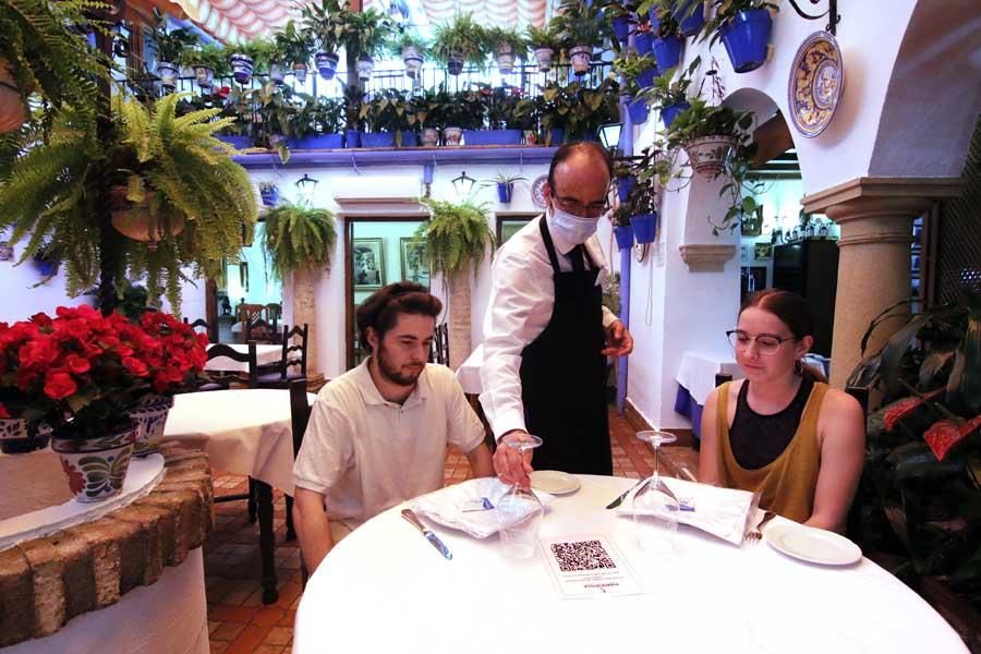 Desescalada en Córdoba: Restaurantes, cementerios, loterías, autoescuelas y otras aperturas