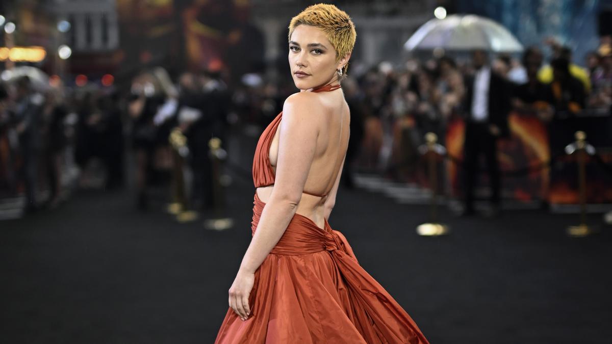 Florence Pugh desafió a Hollywood rapándose la cabeza para la Gala MET