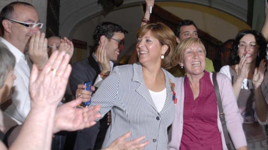 Antonia Moreno, anoche tras conocer que el PP perdía la mayoría.