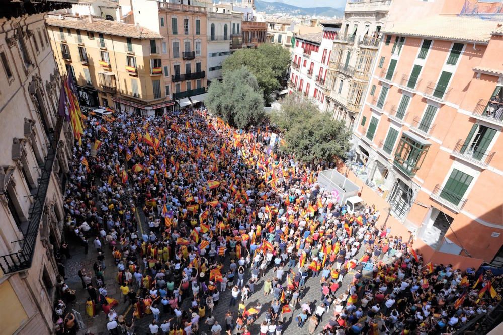 Für Spaniens Einheit: Demo gegen Katalonien-Referendum