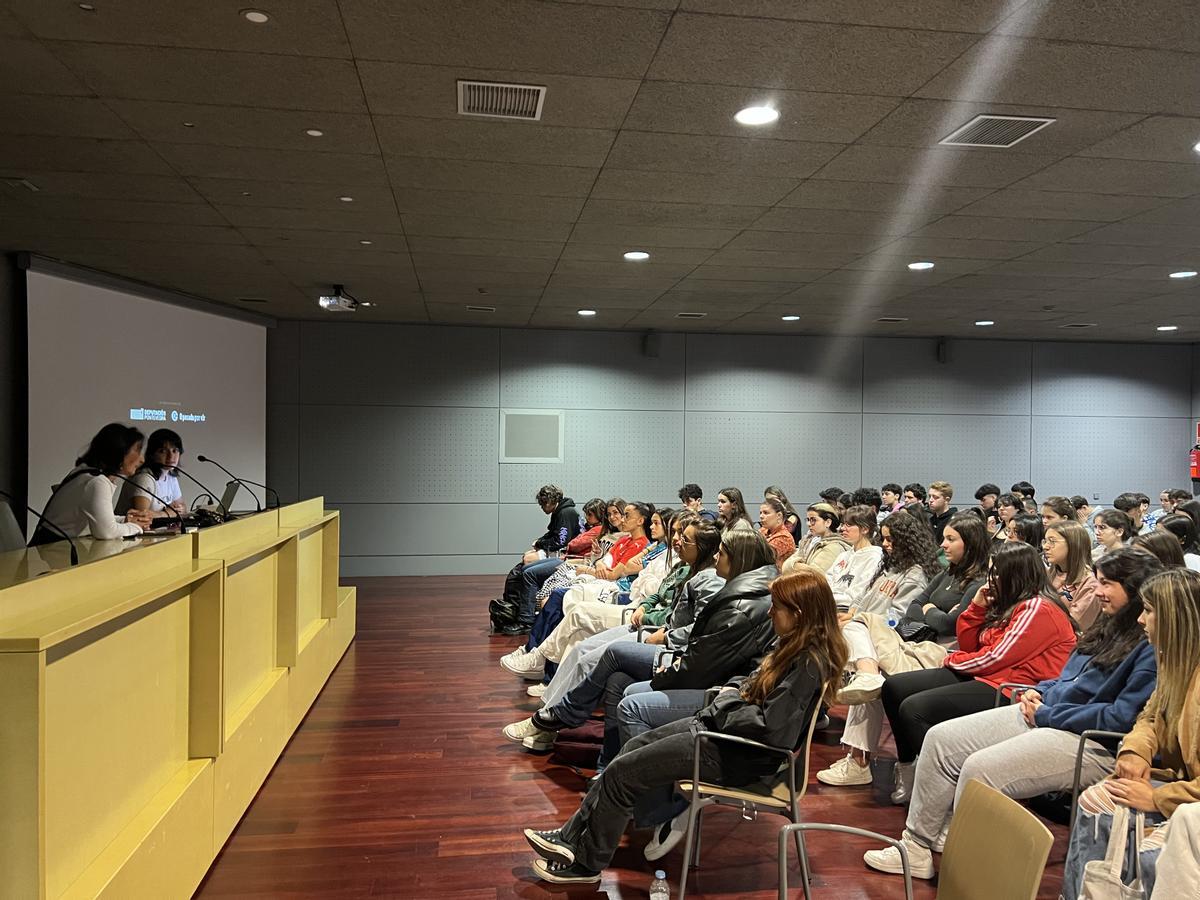 Cerca de 80 alumnos participaron de la actividad.