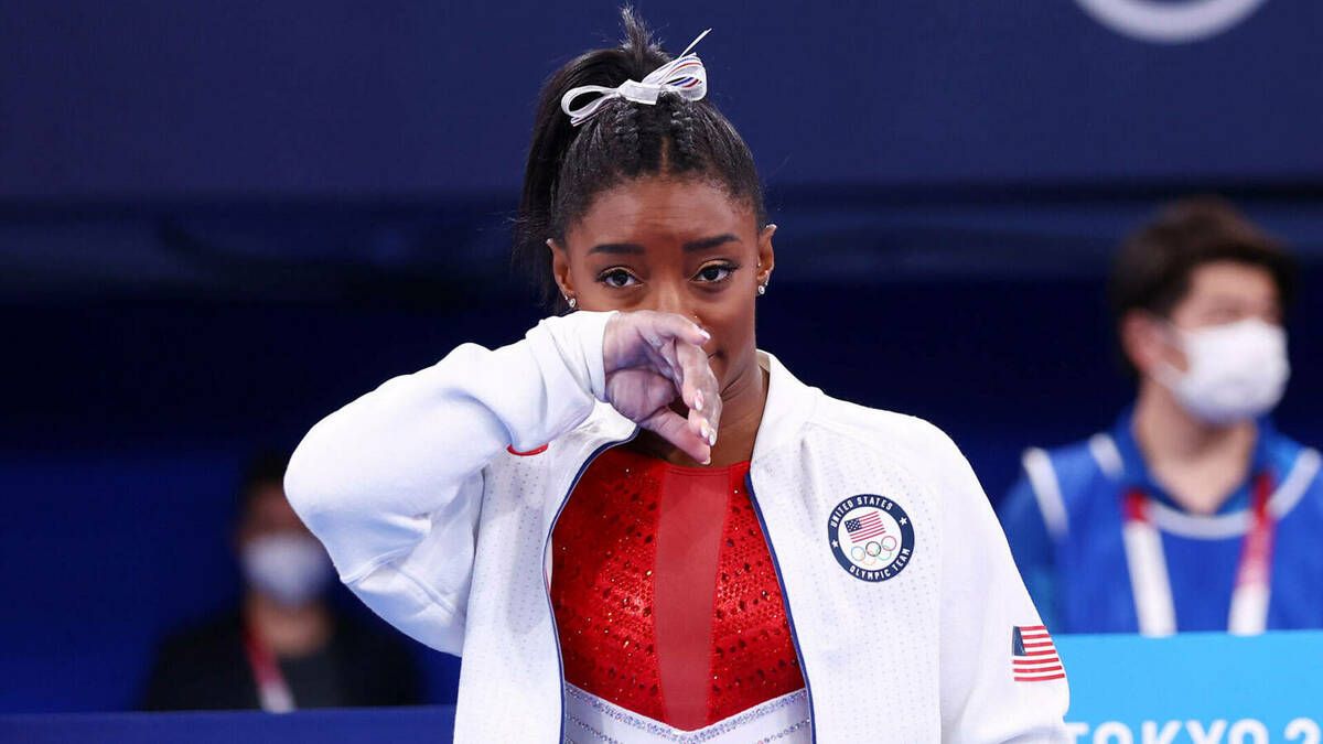 Simone Biles estalla contra las críticas en Twitter