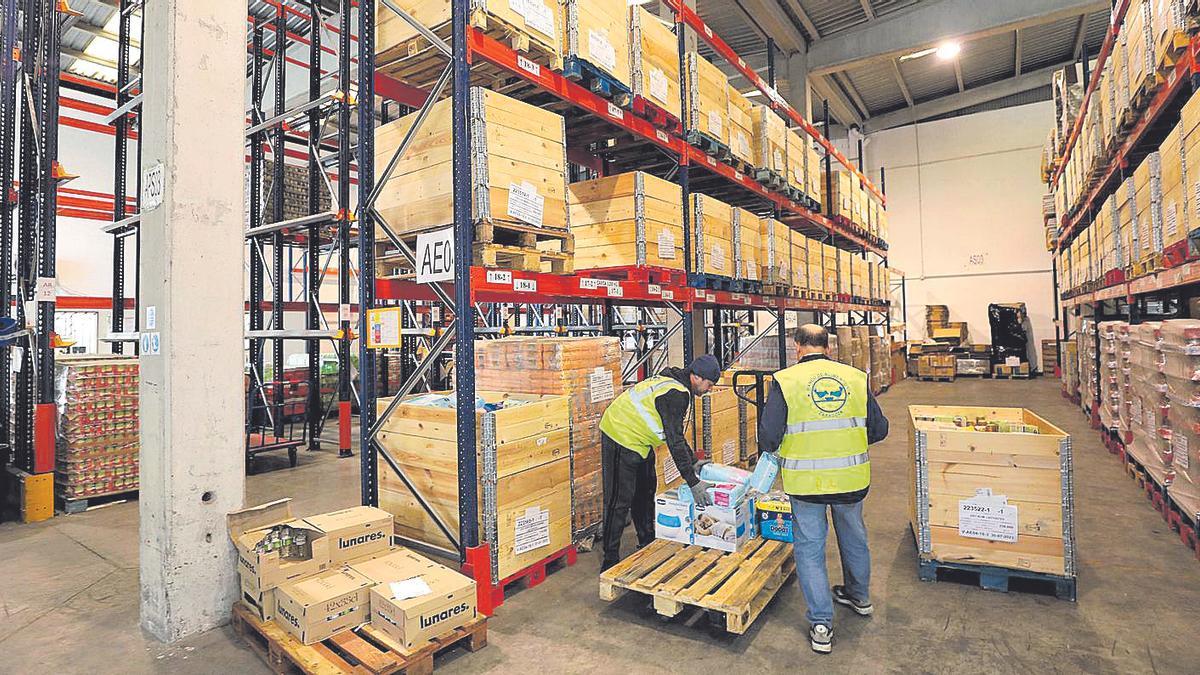 El Banco de Alimentos de Zaragoza distribuye productos básicos para más de 21.000 personas en situación de vulnerabilidad.