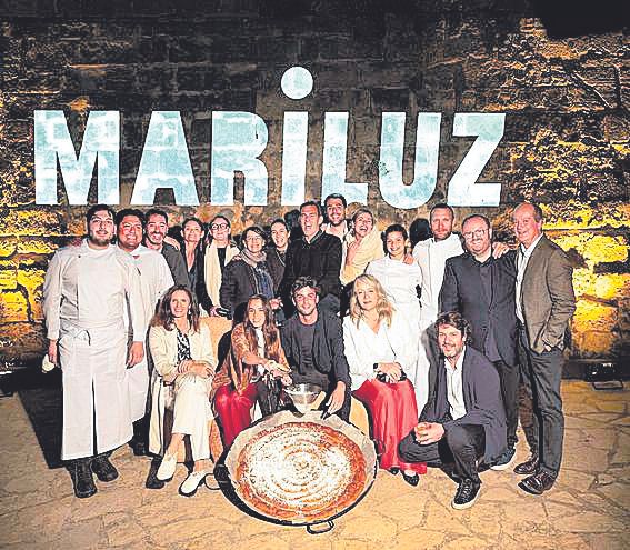 El equipo de Mariluz junto a Pilar Amate.