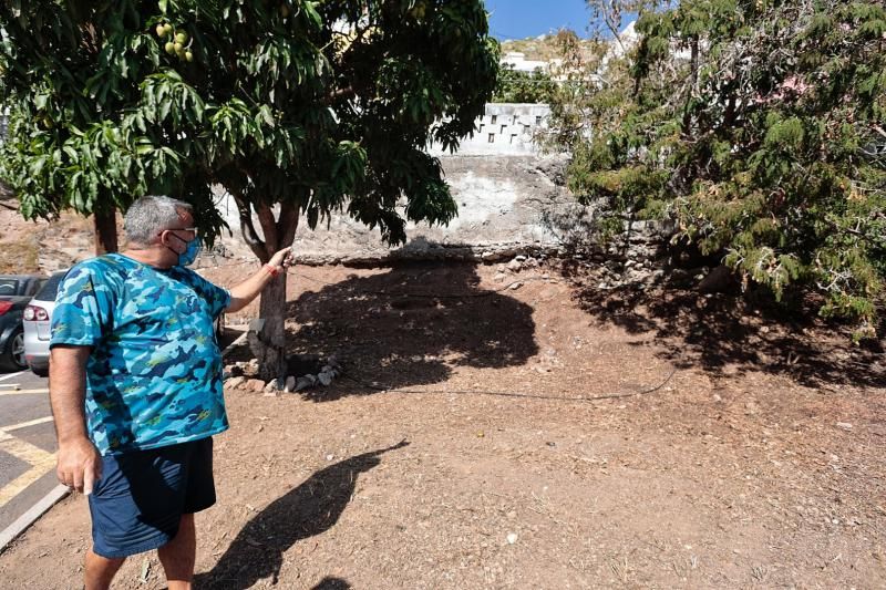 Vecinos de Cueva Bermeja alerta de diferentes carencias en su barrio