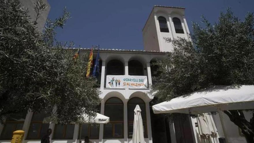 La aprobación de la jornada de 35 horas en Quartell acaba en cruce de acusaciones