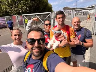 Los nervios de la familia de Quique Llopis en su debut en los Juegos Olímpicos de París