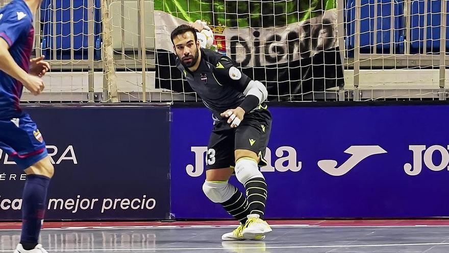 El Córdoba Futsal cierra su portería con Prieto