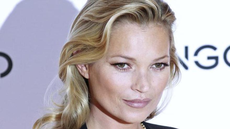 Kate Moss sale a subasta