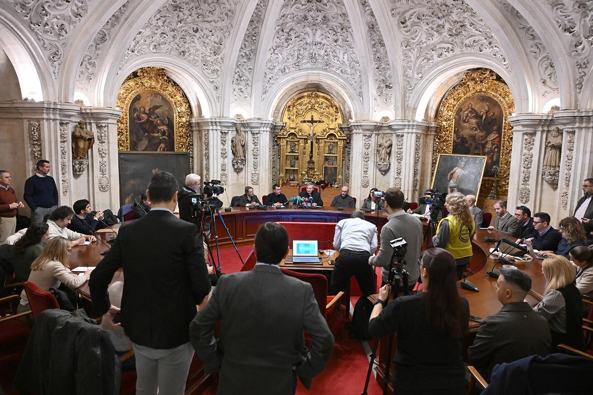 Presentación del proyecto en la sala capitular de la Mezquita-Catedral.