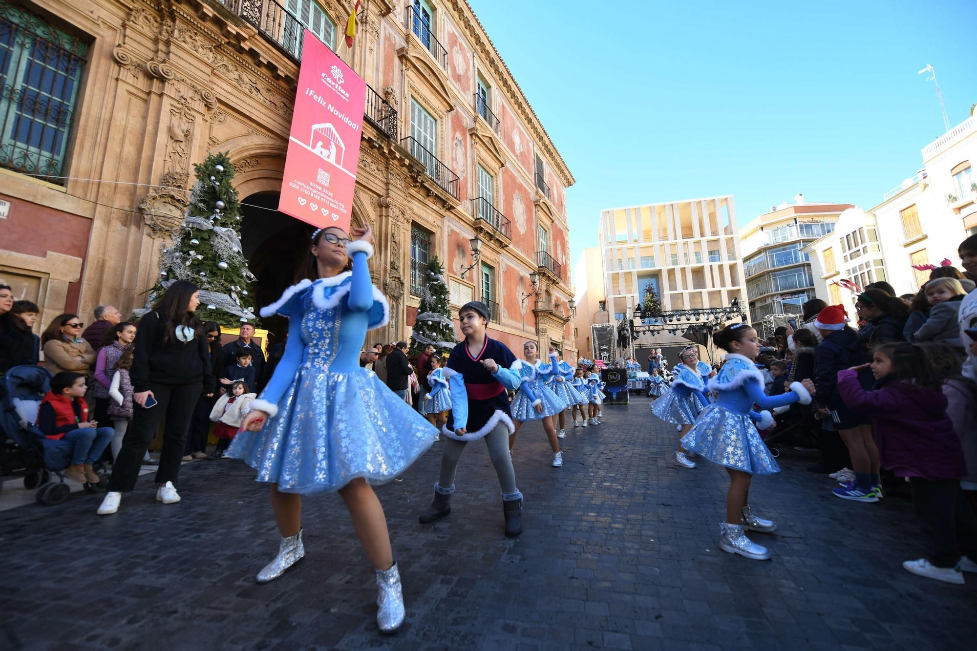Las mejores imágenes del desfile de Papá Noel en Murcia