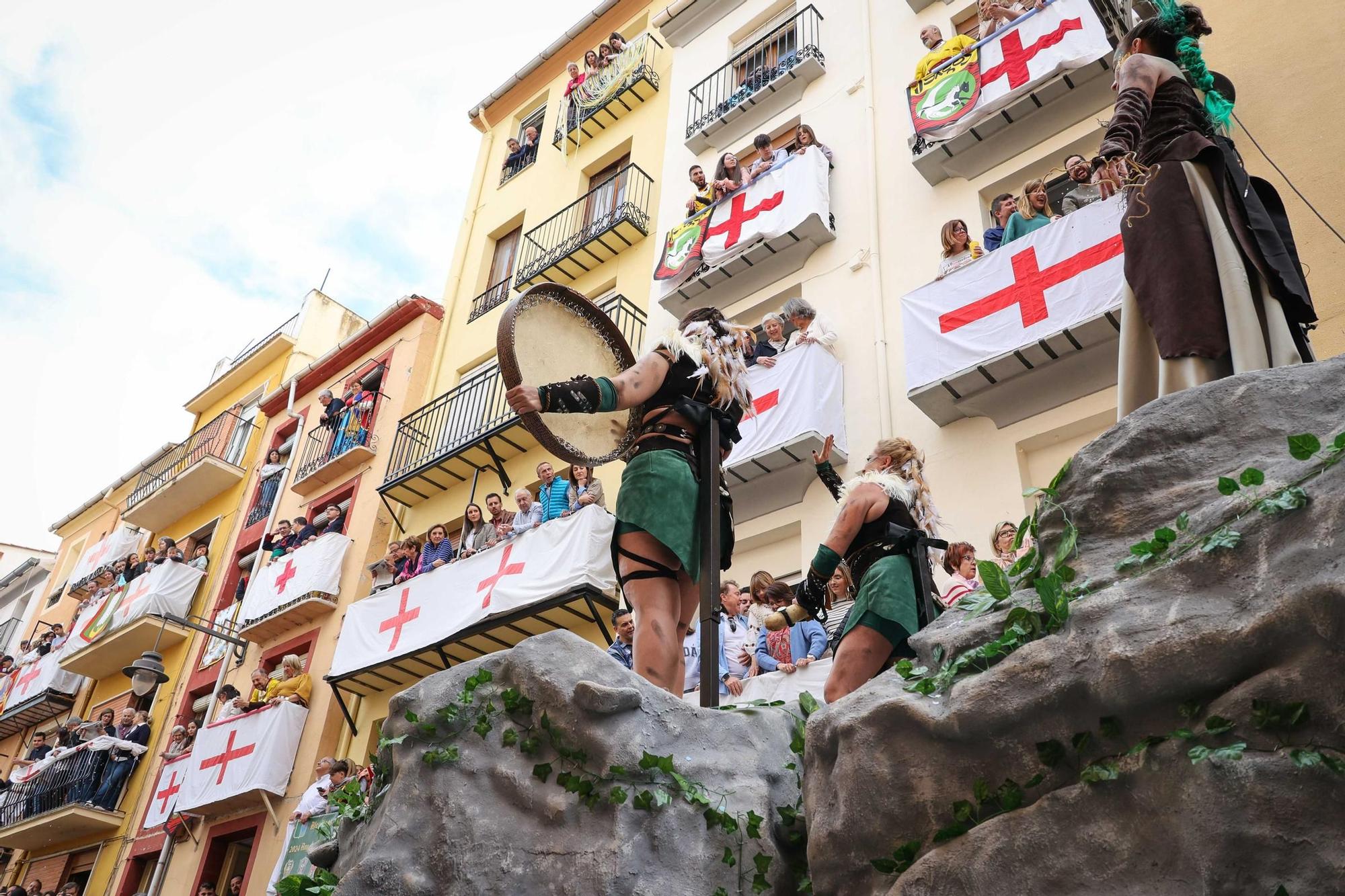 El capitán cristiano entra en Alcoy