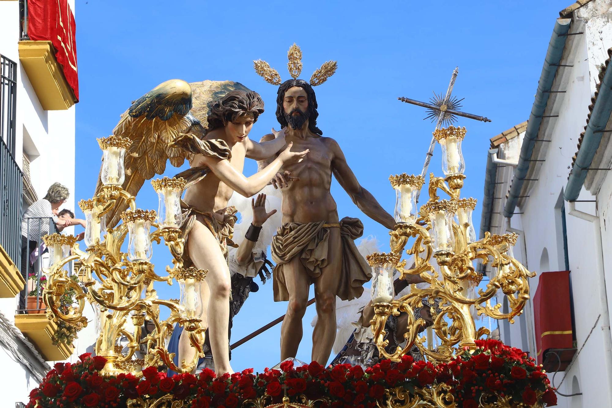 El Resucitado y la Virgen de la Alegría en las calles de Santa Marina