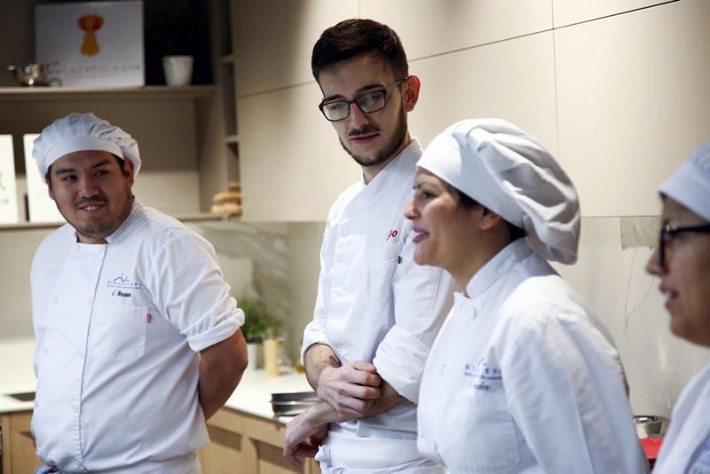 Ocho alumnos de ATADES comienzan su formación como chefs