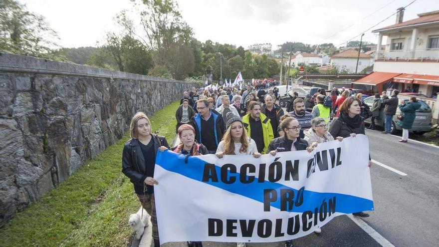 Marcha reivindicativa convocada por la Comisión pola Recuperación da Memoria Histórica y otros 30 colectivos.