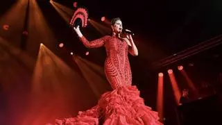 La eurovisiva Pastora Soler pone fin a las Festas da Peregrina más calurosas en años