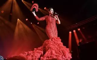 La eurovisiva Pastora Soler pone fin a las Festas da Peregrina más calurosas en años