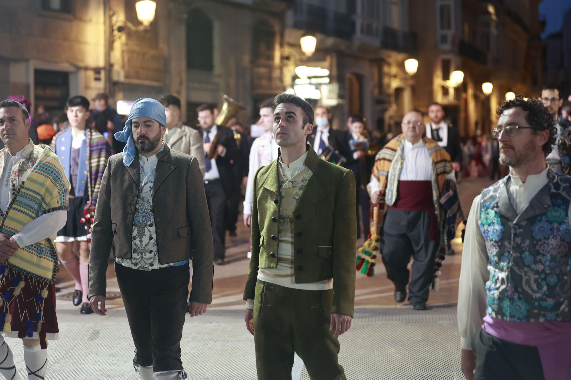 Búscate en el segundo día de ofrenda por la calle Quart (entre las 19:00 a las 20:00 horas)