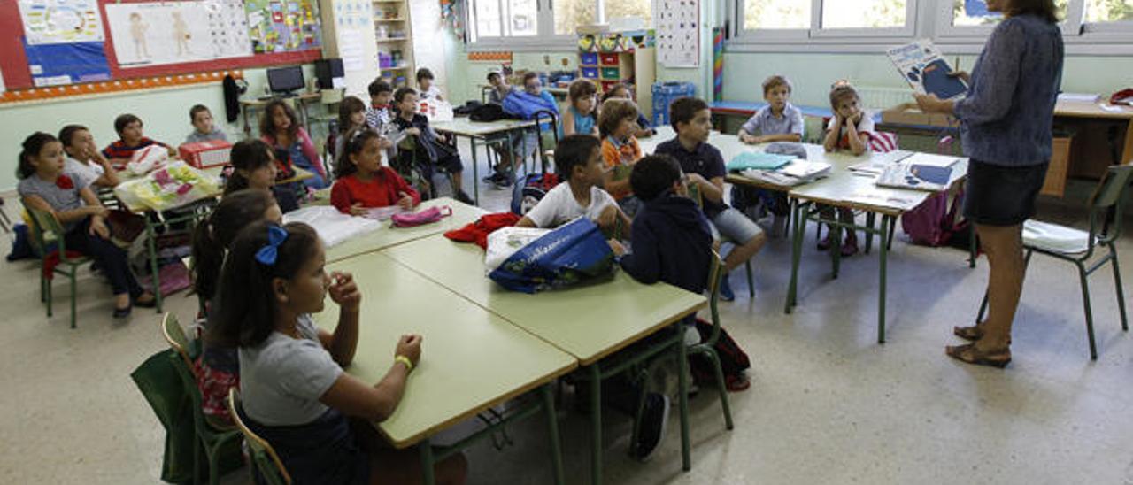 Alumnos de infantil de un colegio de Vigo, en clase./ R. GROBAS