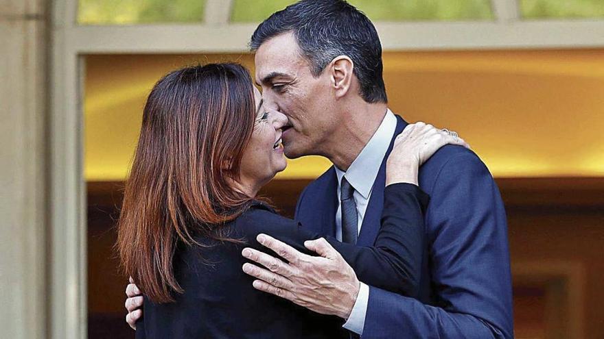 La presidenta Armengol y Pedro Sánchez en La Moncloa, el pasado octubre.