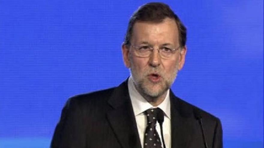 Rajoy defiende la reforma laboral en el Congreso del PP