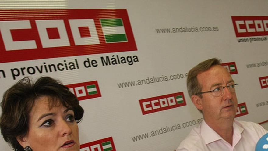 Balance. Fuentes junto a Lola Villalba, de acción sindical.