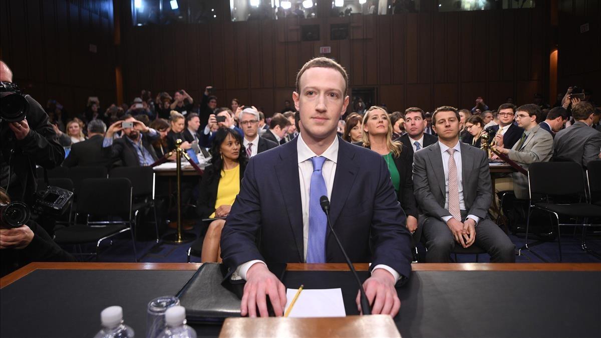 mbenach42870244 facebook ceo mark zuckerberg arrives to testify before a joi180410204241