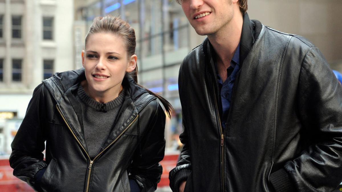 'Couple twinning': Kristen Stewart y Robert Pattinson con chaqueta de cuero