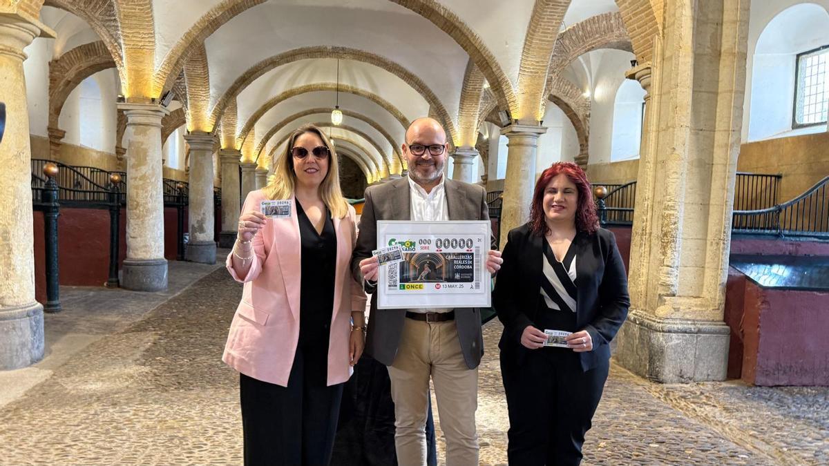 Presentación del cupón de la ONCE con la imagen de la Caballerizas Reales de Córdoba.