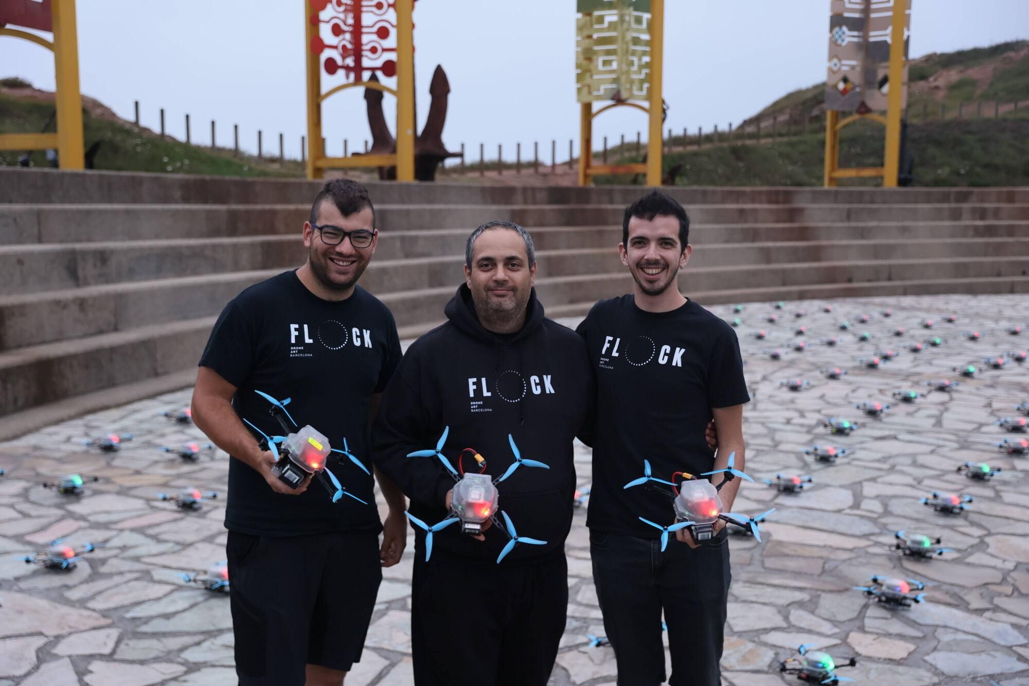 En imágenes: Así fue el show de drones sobre Salinas