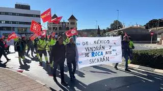 La Vall d'Uixó (y Sagunto) se une con los afectados por el ERE de Roca Tiles