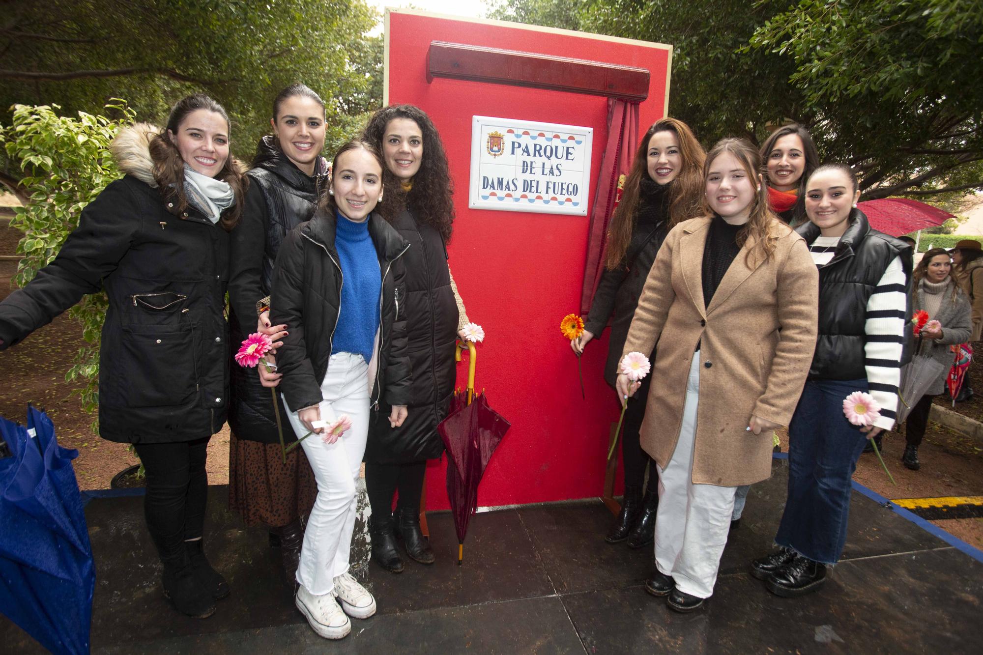 Inauguración del parque Damas del Fuego