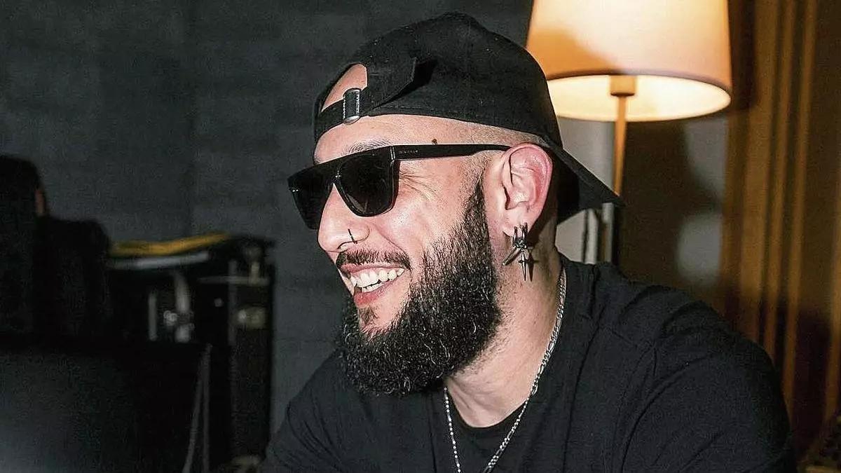 El rapero murciano Piezas.