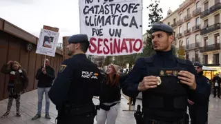 Protestas en Valencia antes del funeral de la DANA