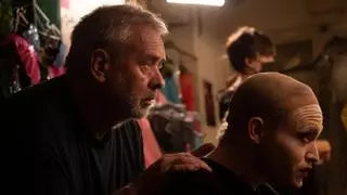 Luc Besson presenta 'Dogman' tras ser absuelto de violación: "Cada uno lidia sus demonios como quiere, o puede. Hay quien bebe o se droga. Yo me dedico a escribir"