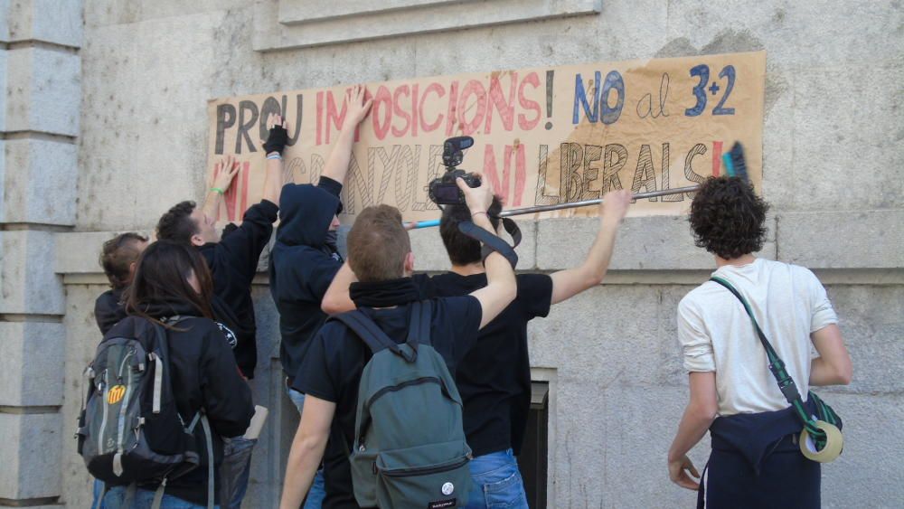 Manifestació 3+2 dels estudiants gironins