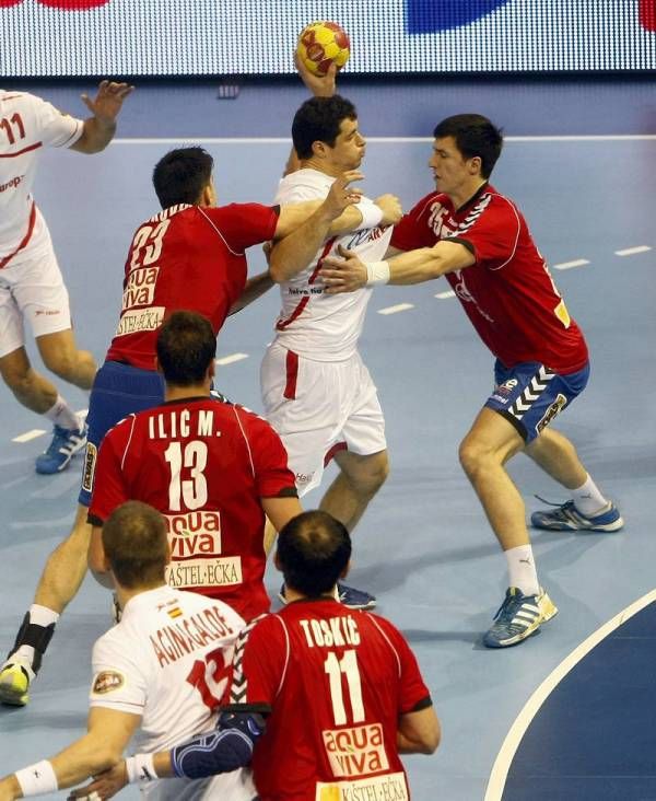 Fotogalería: partido de octavos entre Serbia y España